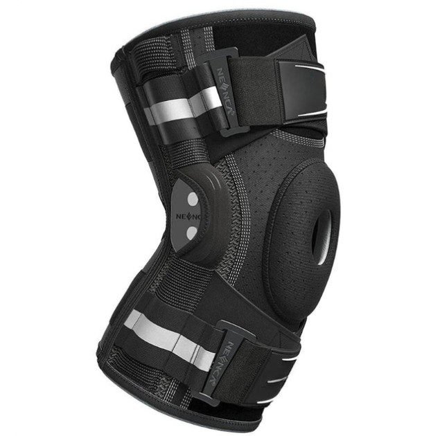 joelheira-articulada-com-duplo-estabilizador-lateral-preto-KaypeStore-1 Dor no Joelho à Noite: O Que Pode Ser e o Que Fazer Hoje Para Dormir Melhor